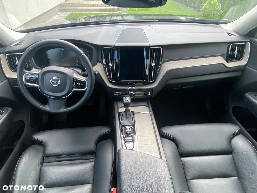 Volvo XC 60 T4 Inscription - 12