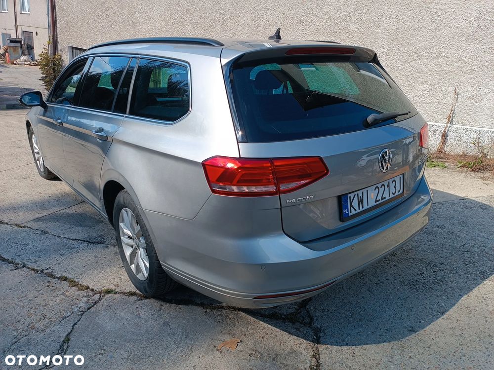 Volkswagen Passat - 6