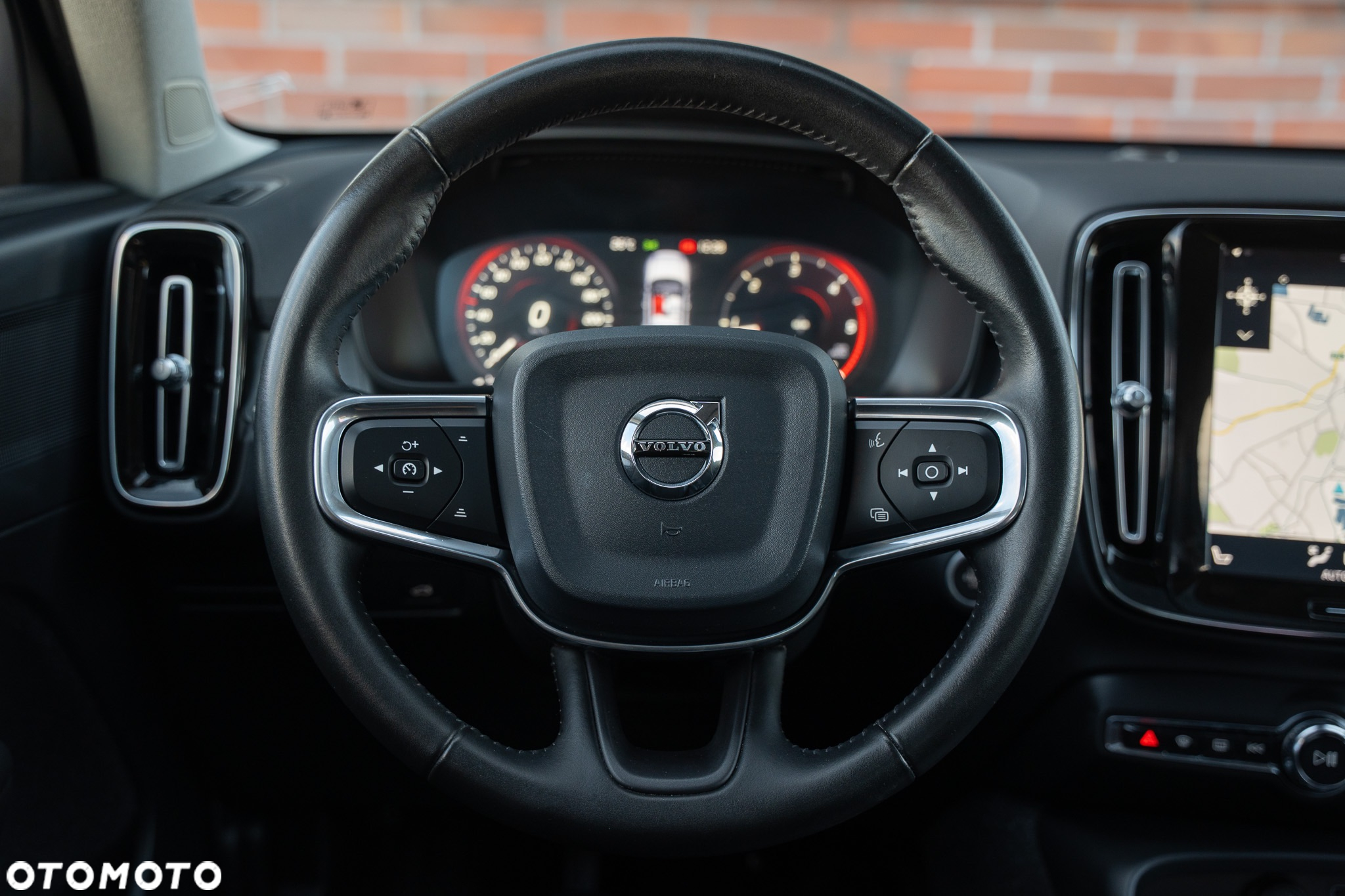 Volvo XC 40 D3 Momentum Pro - 29