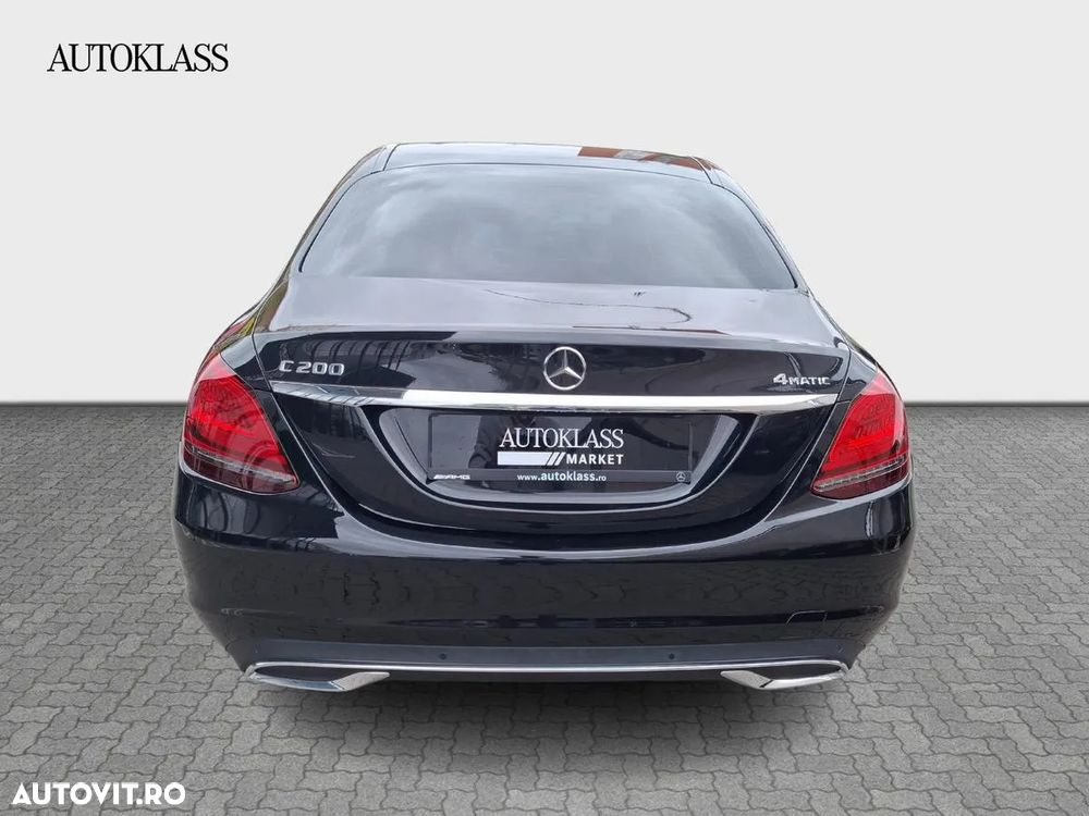 Mercedes-Benz C 200 4MATIC Aut. - 11