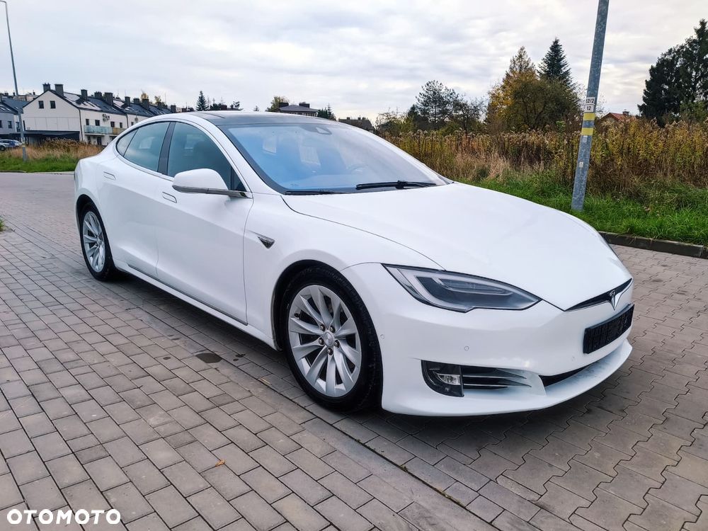 Tesla Model S Long Range Plus - 28