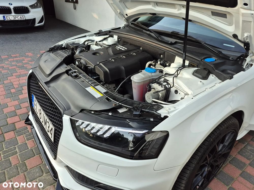 Audi A4 Limousine - 16