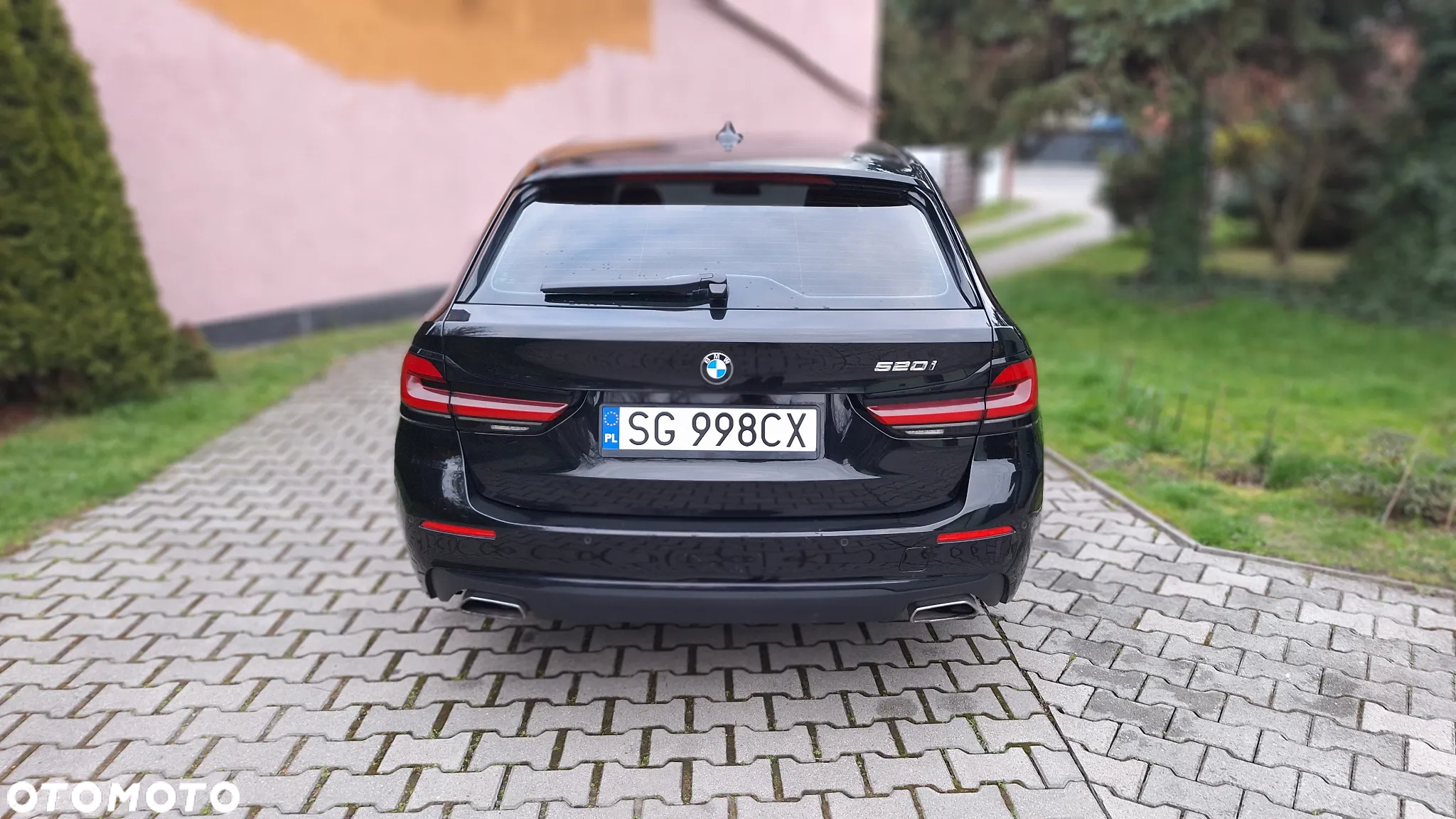 BMW Seria 5 520i Touring Luxury Line - 12