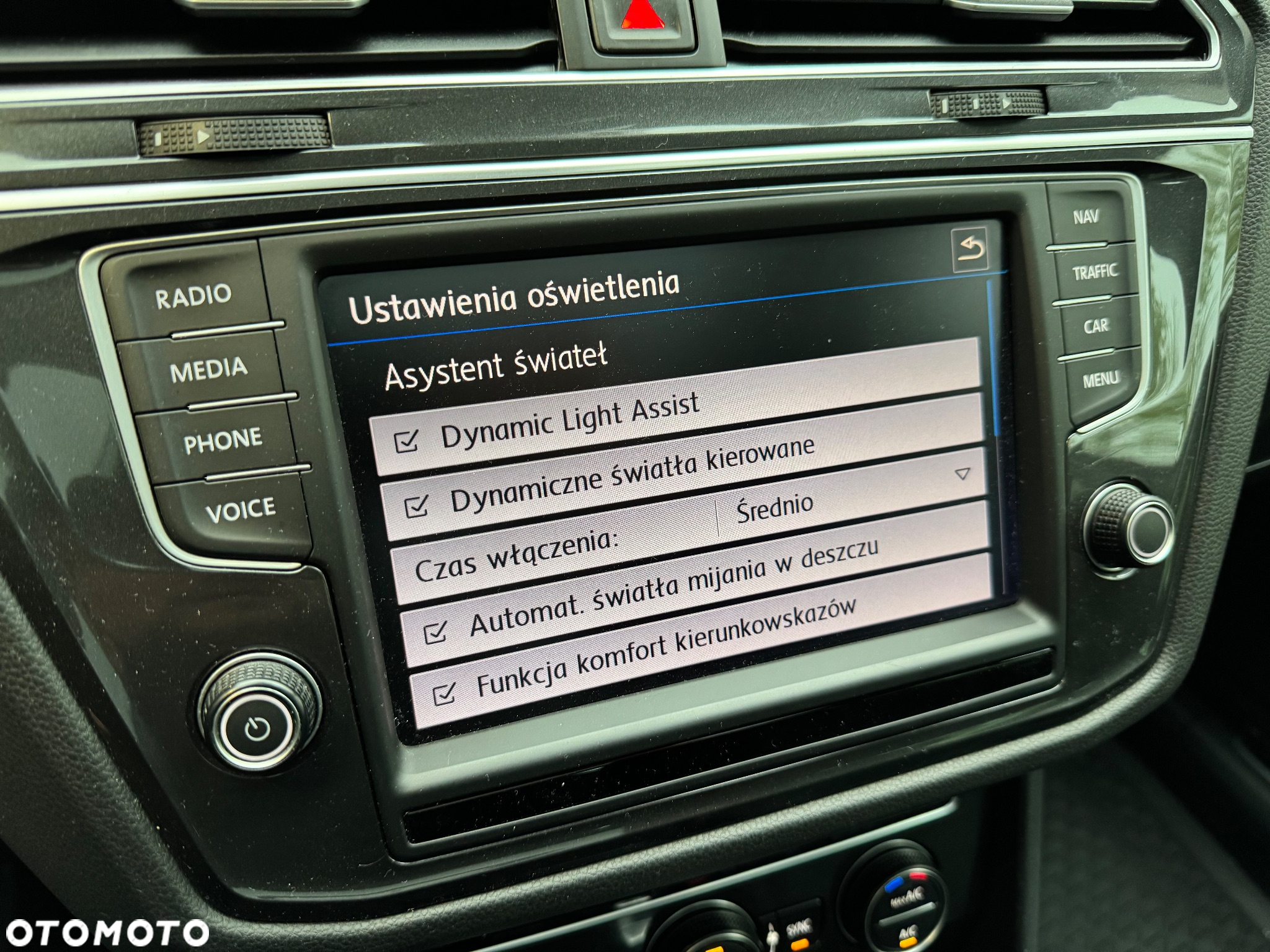 Volkswagen Tiguan 2.0 TDI BMT SCR 4Mot Highline DSG - 27