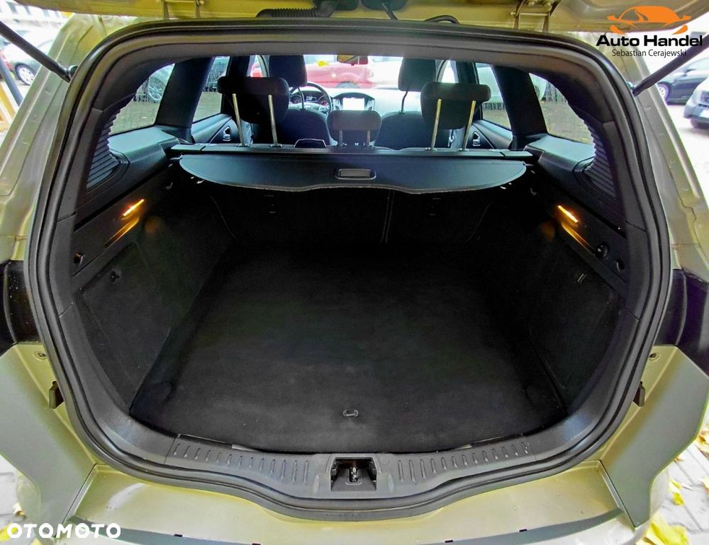 Ford Focus - 12