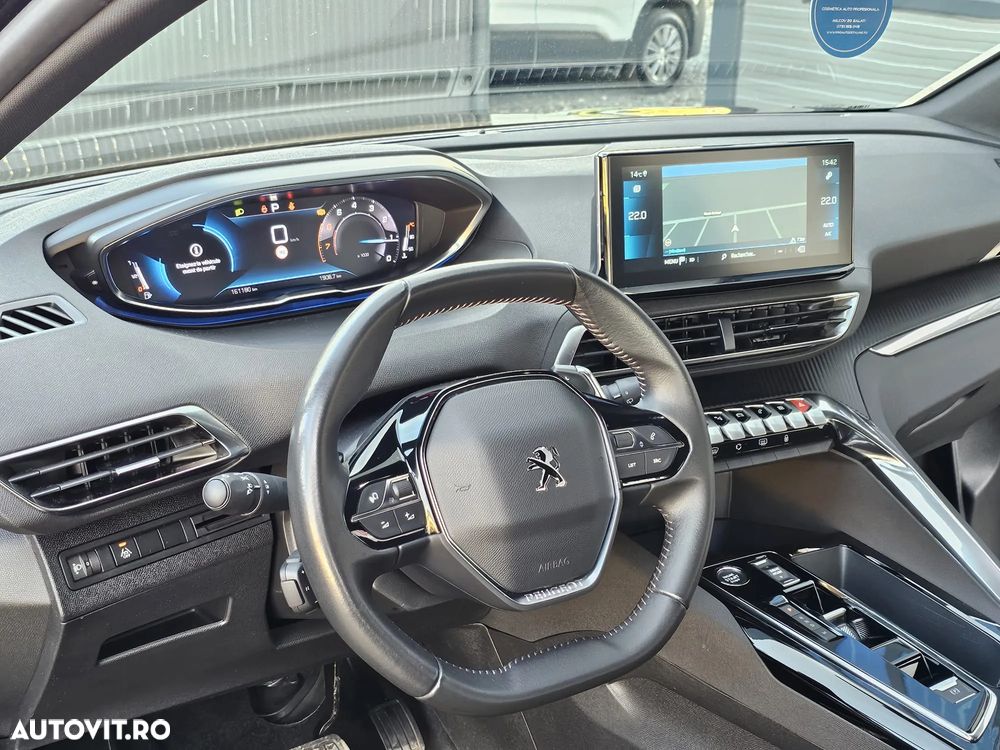 Peugeot 5008 PureTech 130 EAT8 Stop & Start Allure Pack - 6