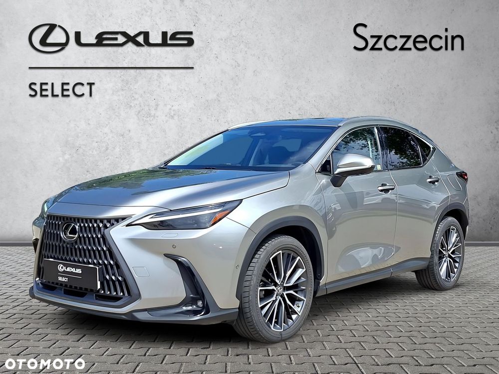 Lexus NX 350h Omotenashi AWD - 1