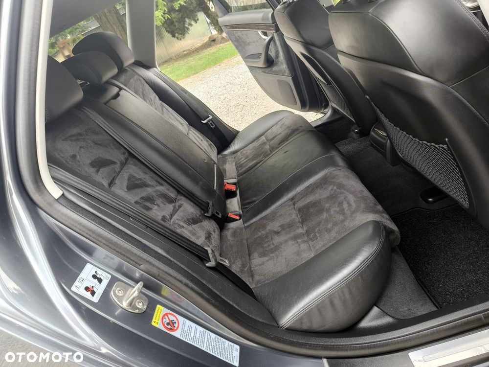 Audi A4 Avant 2.0 T FSI - 18