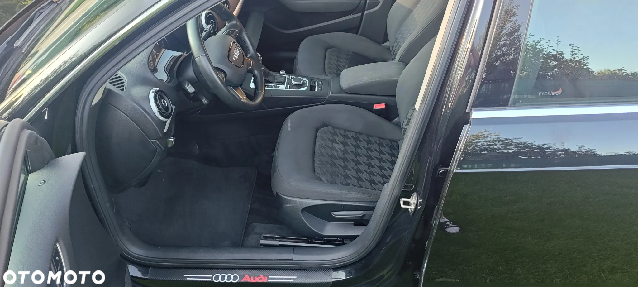 Audi A3 1.6 TDI clean diesel Ambiente S tronic - 4