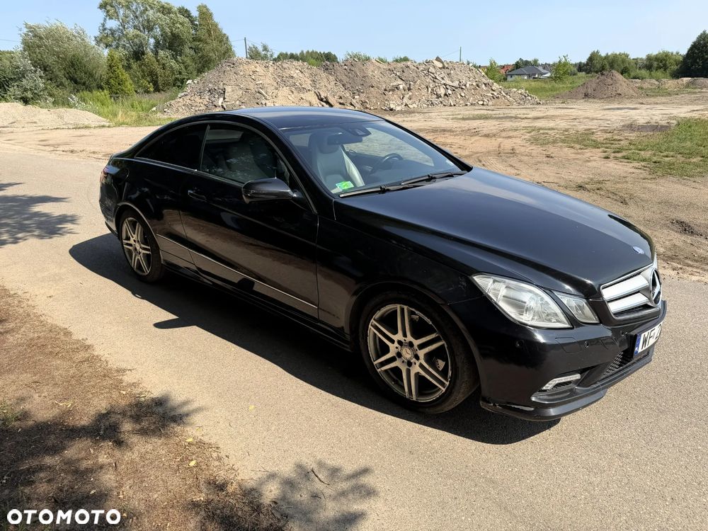 Mercedes-Benz Klasa E 250 CDI DPF BlueEFFICIENCY Automatik Elegance - 36