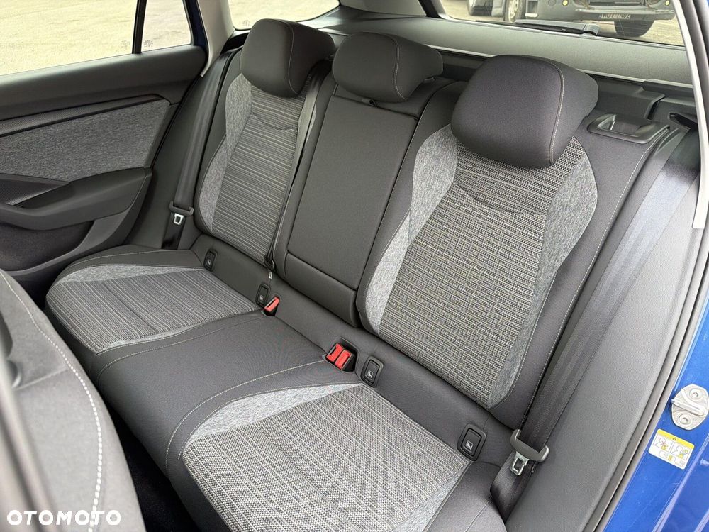 Skoda Superb 1.5 TSI Plug-in Hybrid Drive DSG - 25