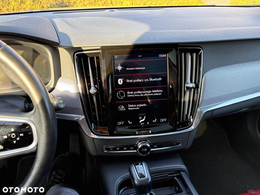 Volvo V90 D4 AWD Geartronic Momentum Pro - 13