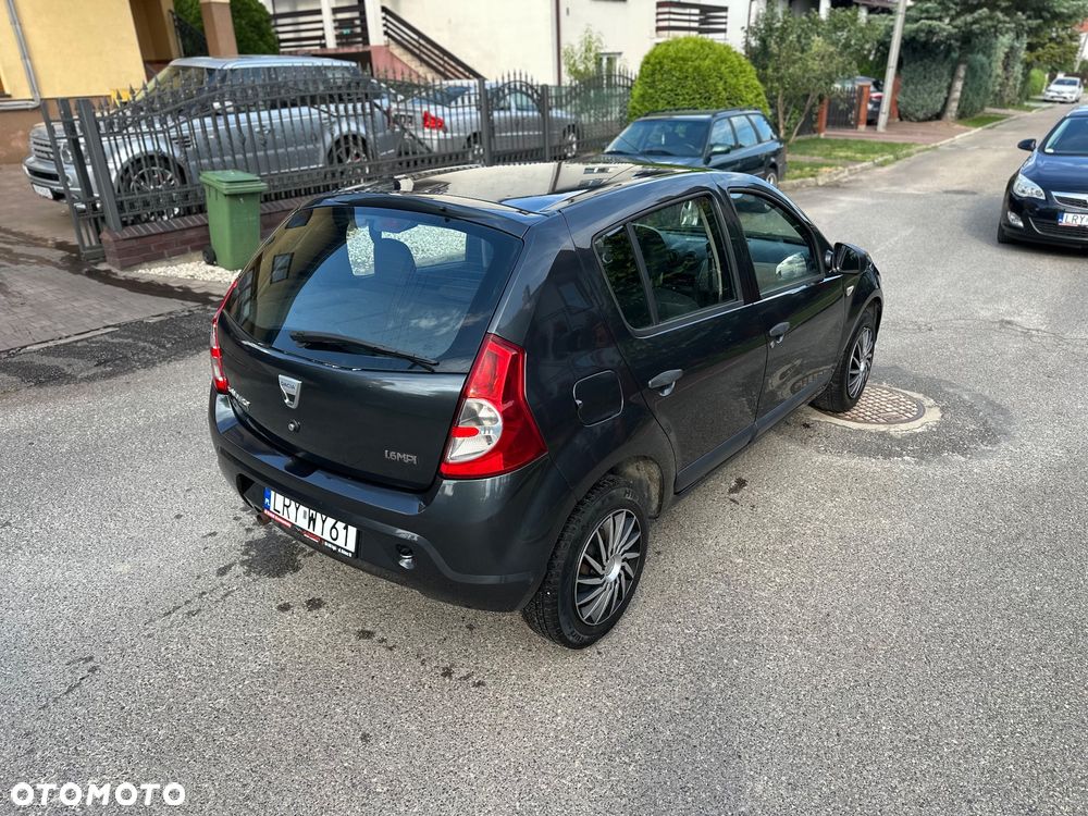 Dacia Sandero - 11