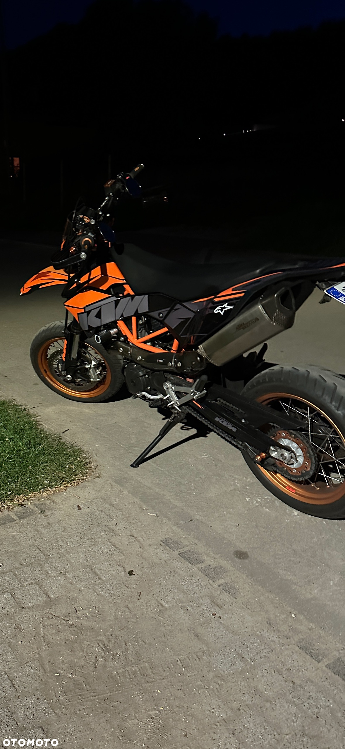 KTM SMC