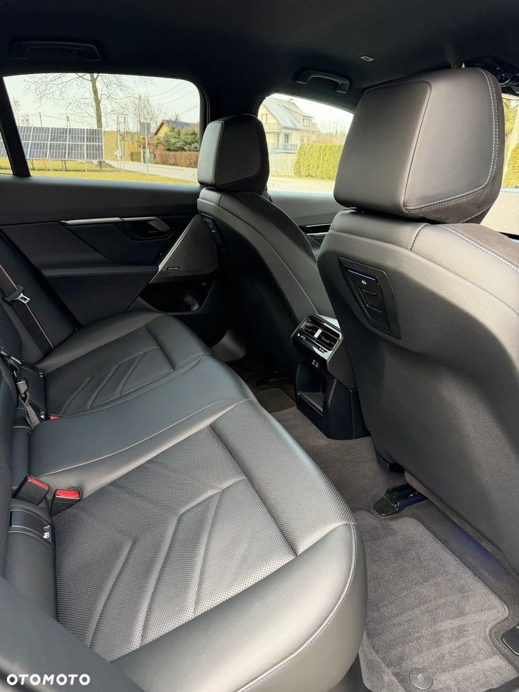 BMW Seria 5 ver-520d-xdrive-mhev-m-sport - 32