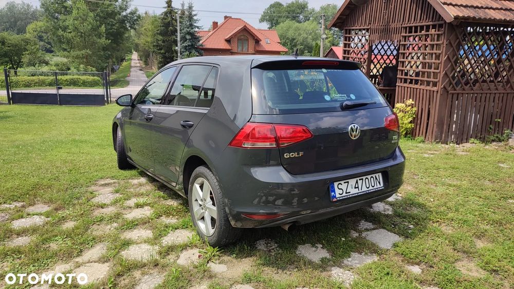 Volkswagen Golf 1.2 TSI BMT Comfortline - 15