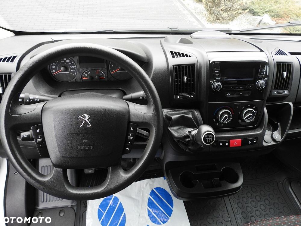 Peugeot BOXER KONTENER WINDA 8 PALET TEMPOMAT KLIMATYZACJA  140KM - 28