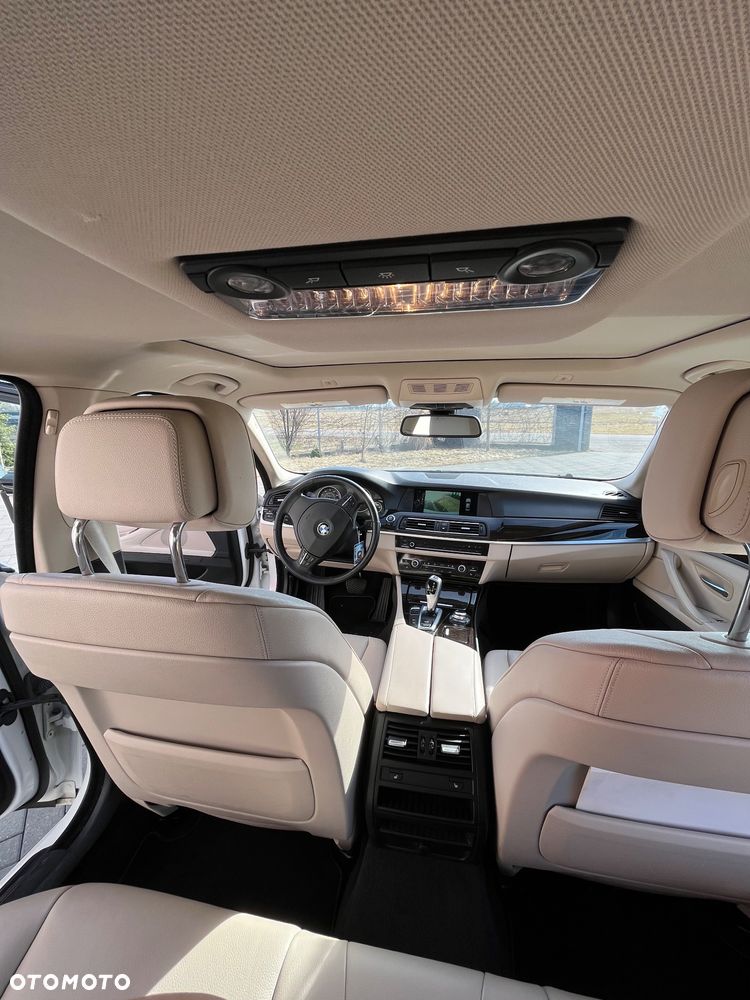 BMW Seria 5 535i xDrive - 8