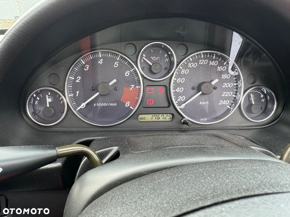 Mazda MX-5 - 8