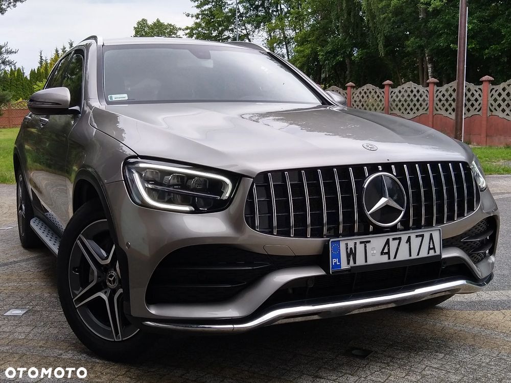 Mercedes-Benz GLC 200 4Matic 9G-TRONIC AMG Line - 6
