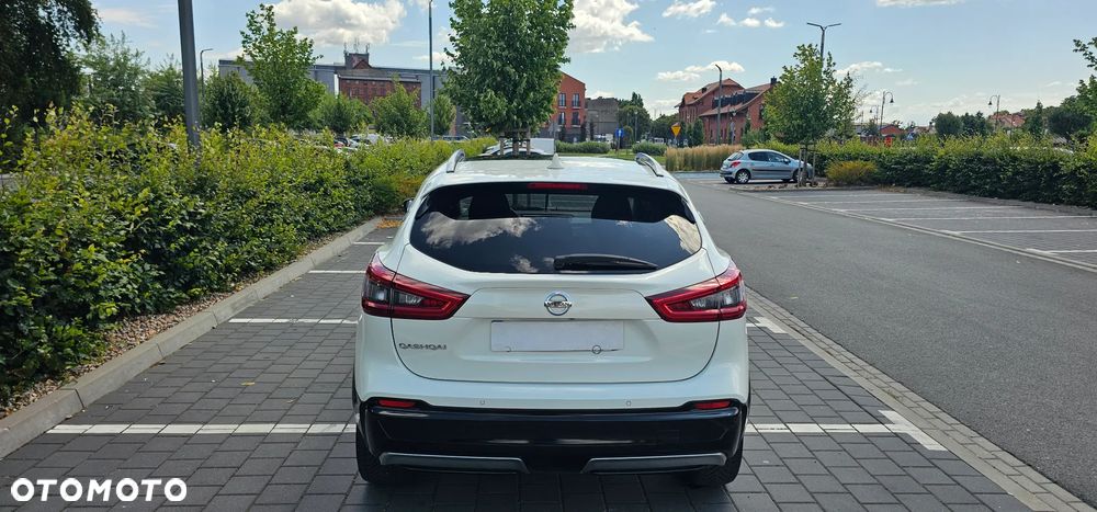 Nissan Qashqai 1.6 DCi Xtronic N-Connecta - 9