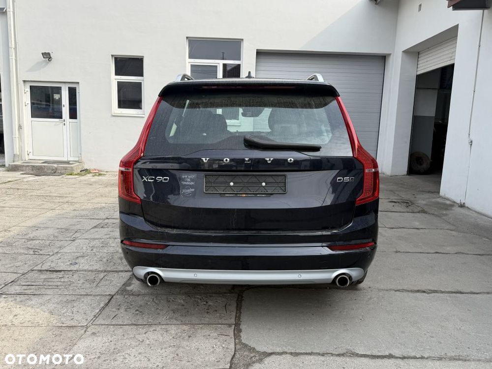 Volvo XC 90 D5 AWD Geartronic Momentum - 5
