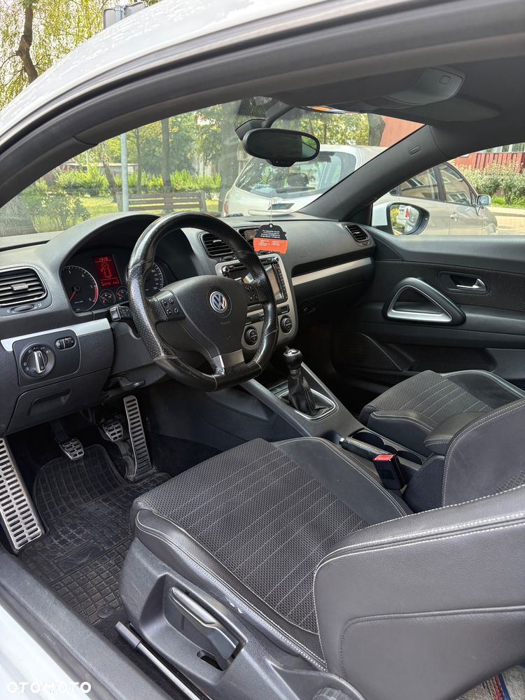 Volkswagen Scirocco 2.0 TDI Life - 11
