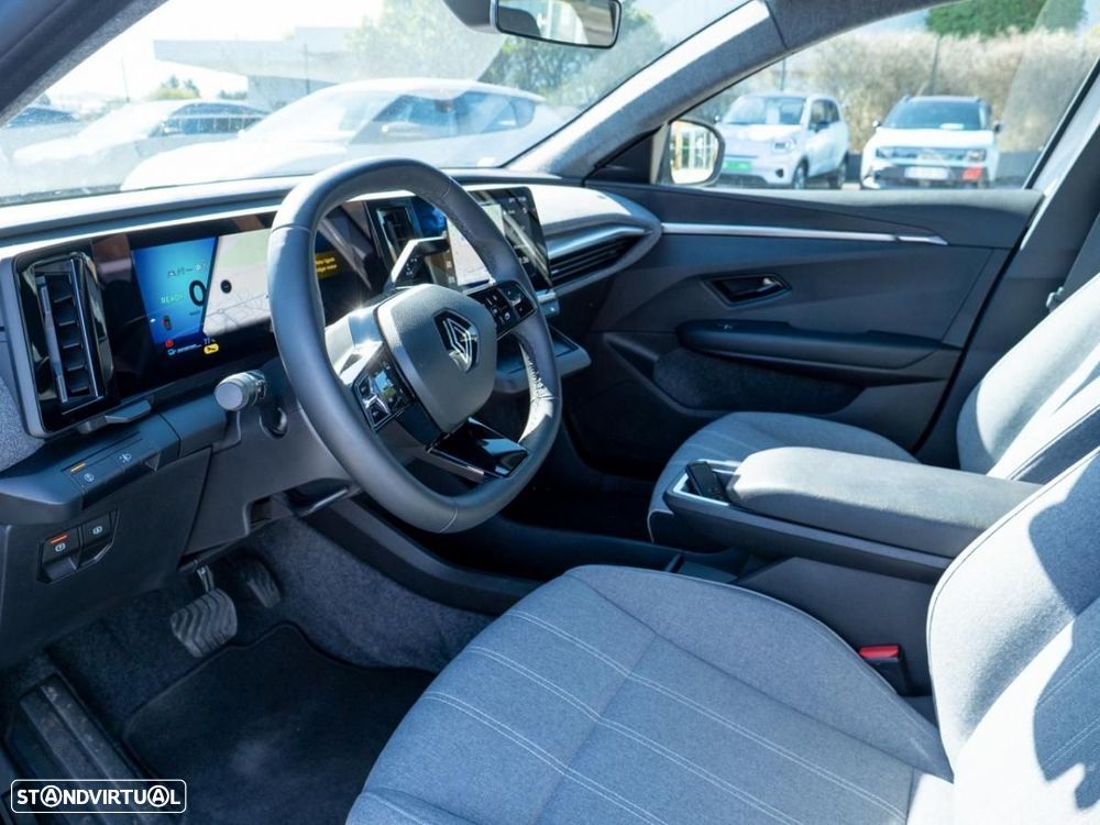 Renault Scénic E-Tech 60 kWh Evolution - 22