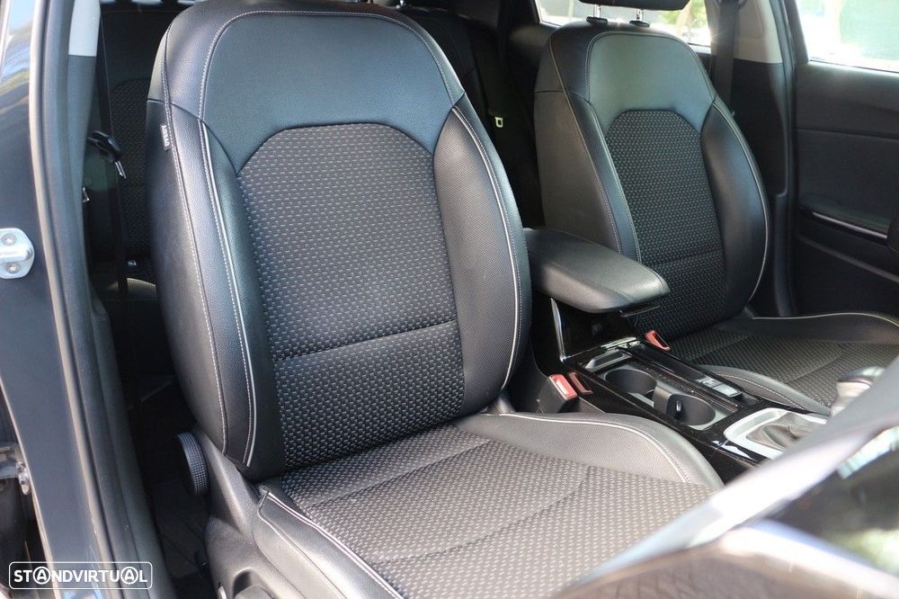 Kia XCeed 1.4 T-GDI Tech+SRF 7DCT - 19