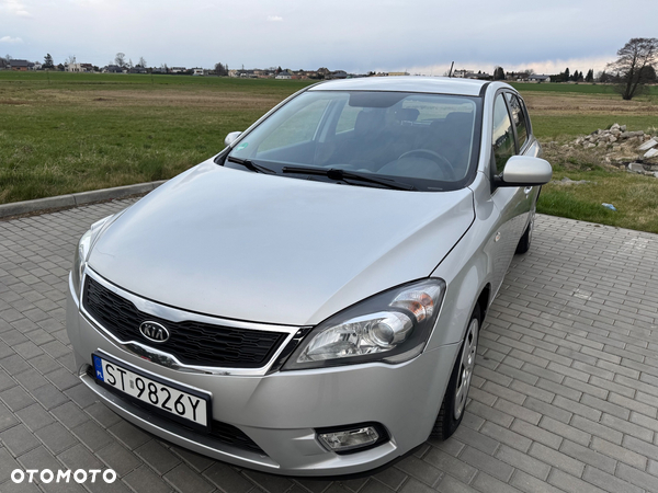 Kia Ceed Cee'd 1.6 Comfort +