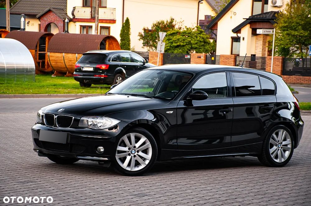 BMW Seria 1 130i - 34