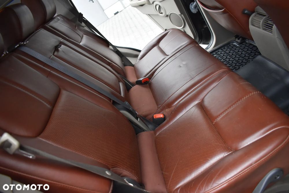 Jeep Commander - 12
