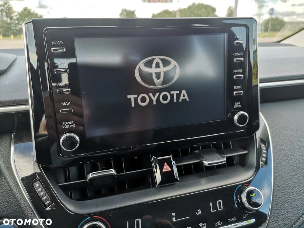 Toyota Corolla - 10