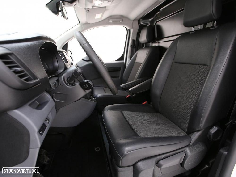 Opel Vivaro 1.5 MWB STD ENJOY C/IVA - 9