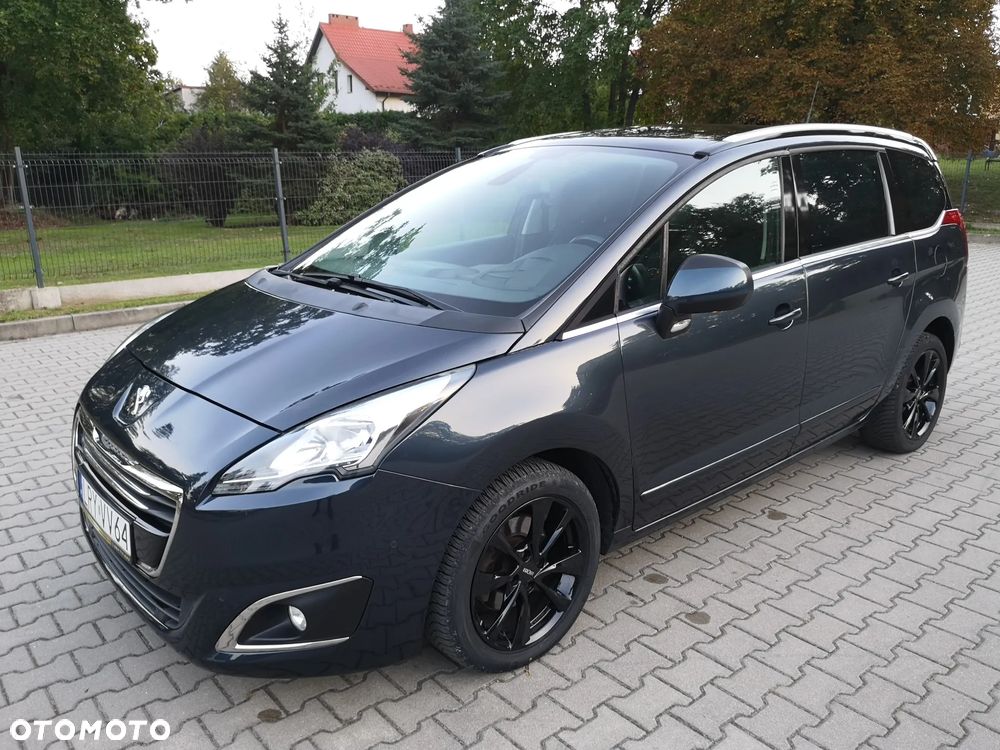 Peugeot 5008 1.6 THP Allure 7os - 17