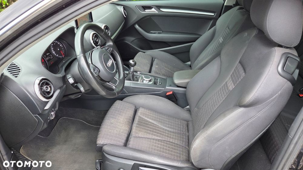 Audi A3 3-drzwiowe 1.4 TFSI S line Sportpaket - 18