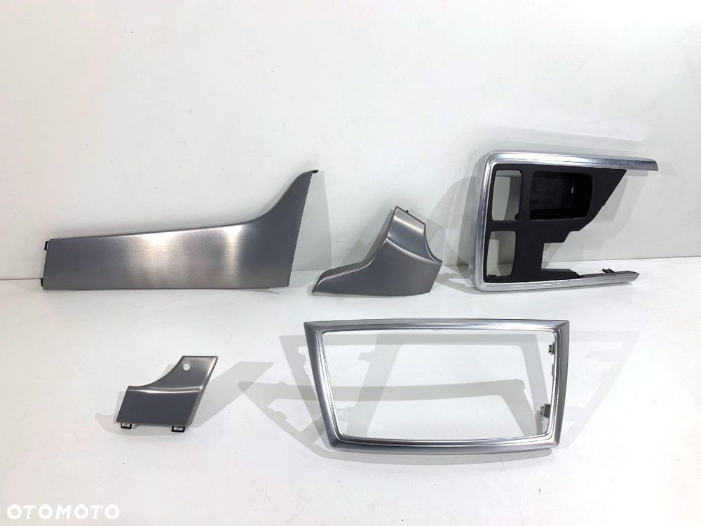 LISTWY DEKOR  MERCEDES-BENZ KLASA M (W166) 2011 - 2015 ML 350 BlueTEC 4-matic (166.024) 190 kW [258 - 1