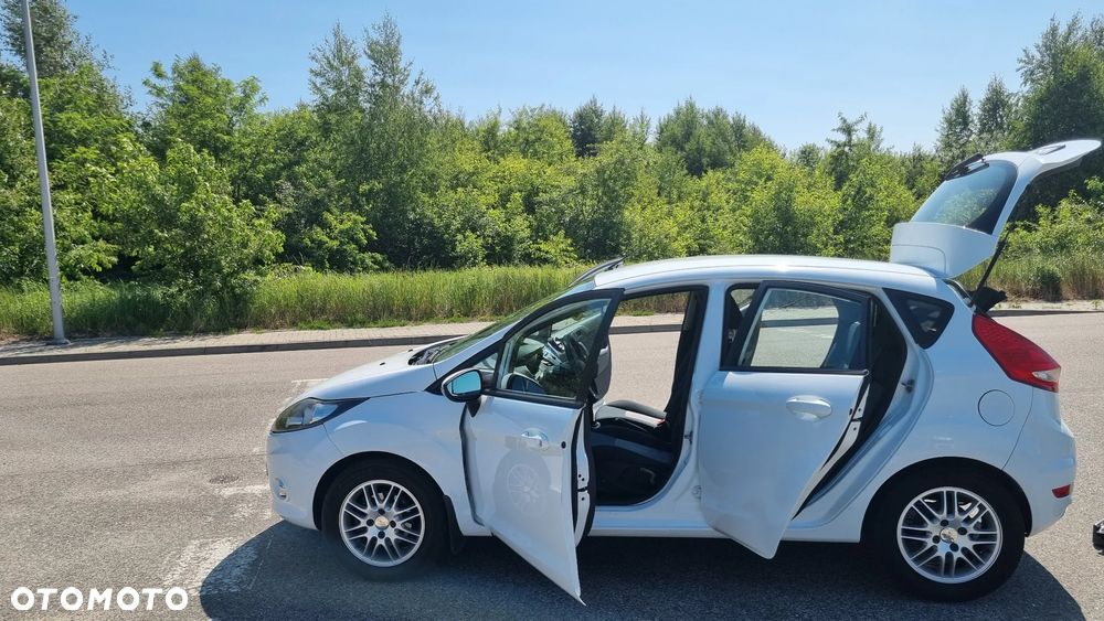 Ford Fiesta - 15