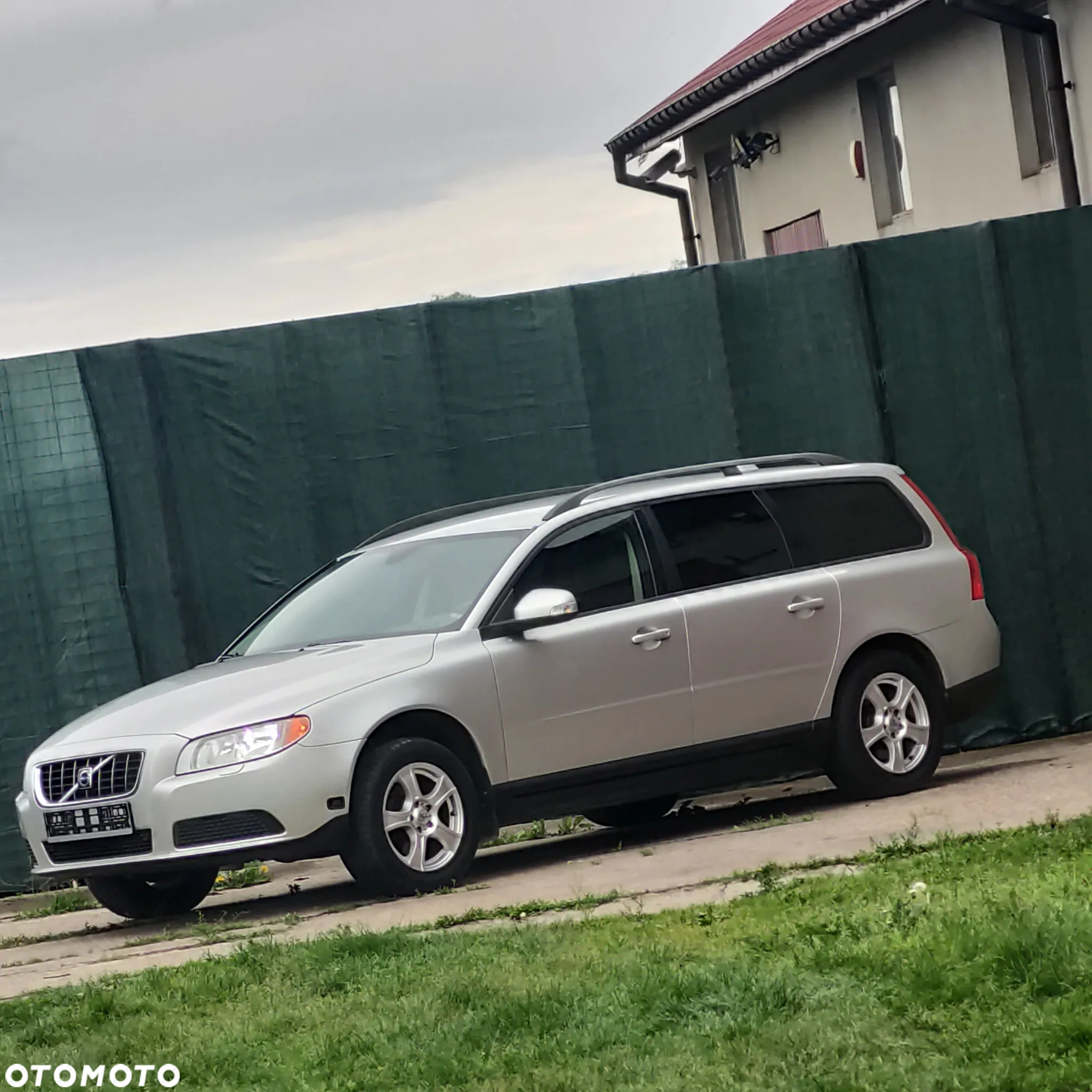 Volvo V70 2.0 Momentum - 35