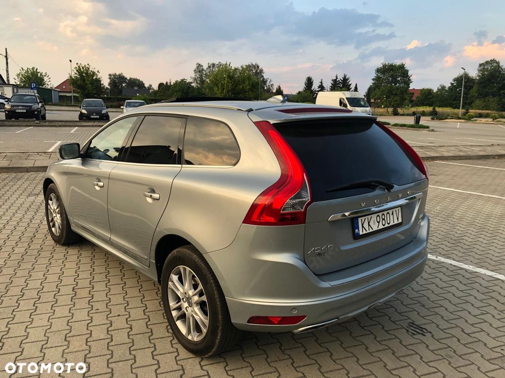 Volvo XC 60 D4 AWD Summum - 2