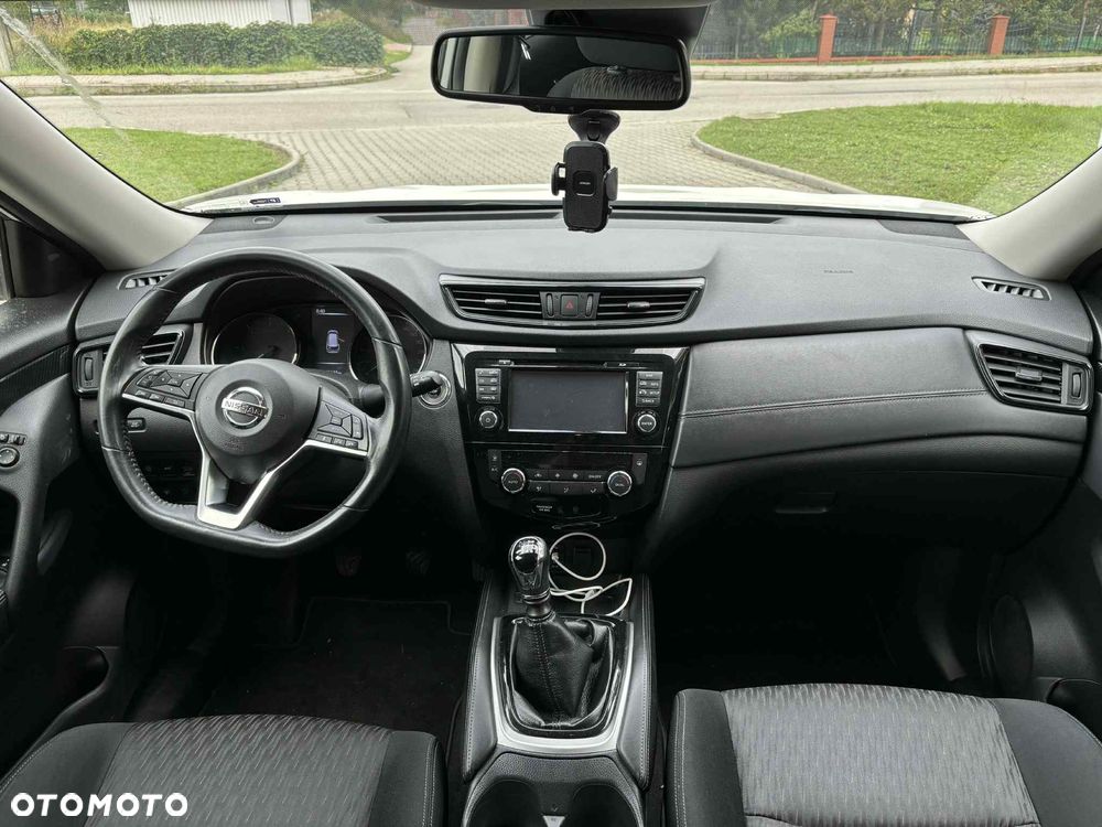 Nissan X-Trail 1.7 dCi Tekna - 8
