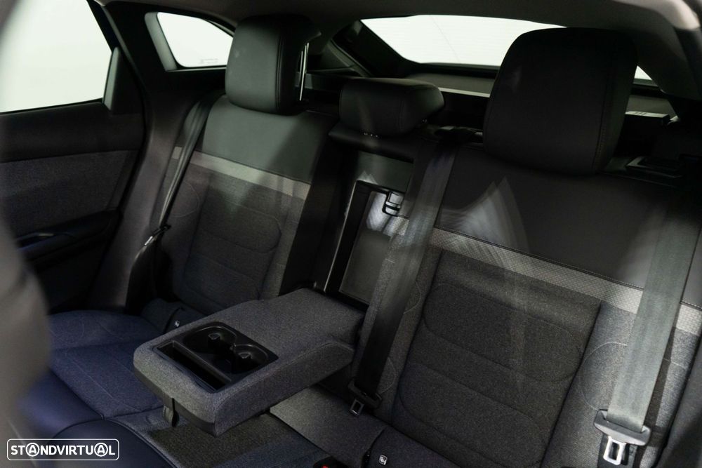 Citroën C5 X 1.2 PureTech Shine EAT8 - 9