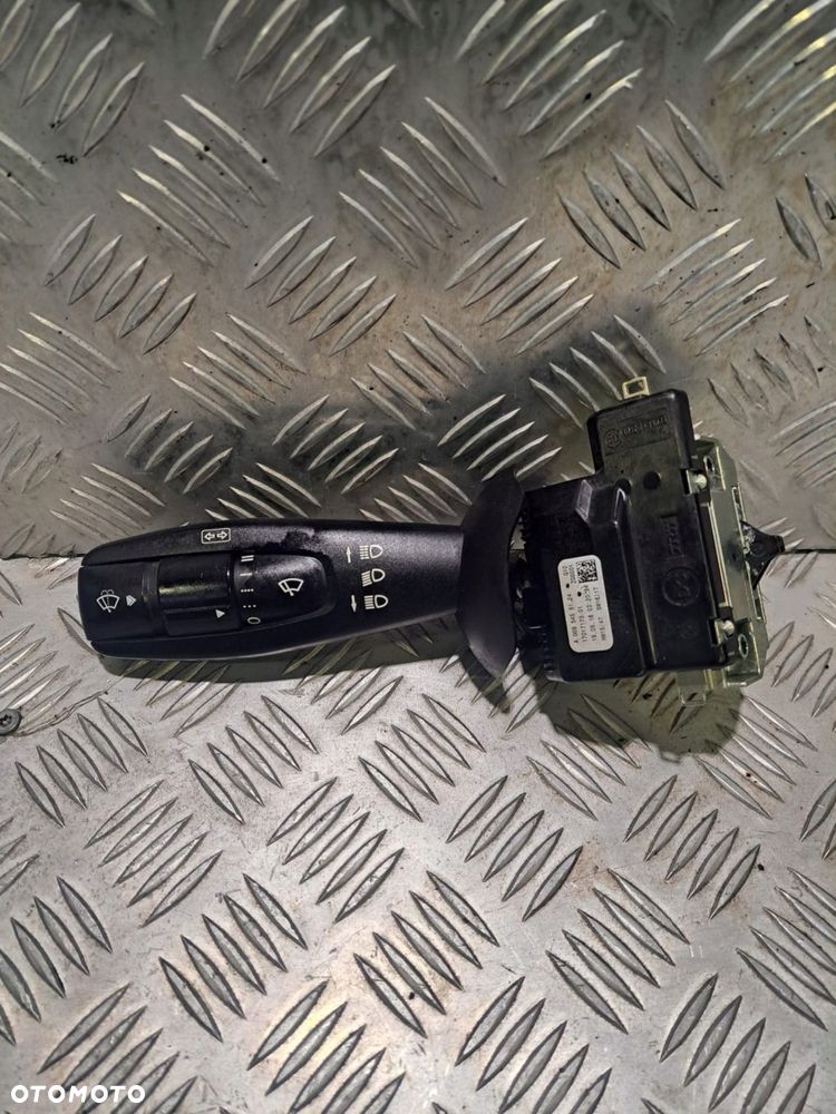 MANETKA / PRZEŁĄCZNIK / WŁĄCZNIK WYCIERACZEK KIERUNKOWSKAZÓW ACTROS MP5 - 1