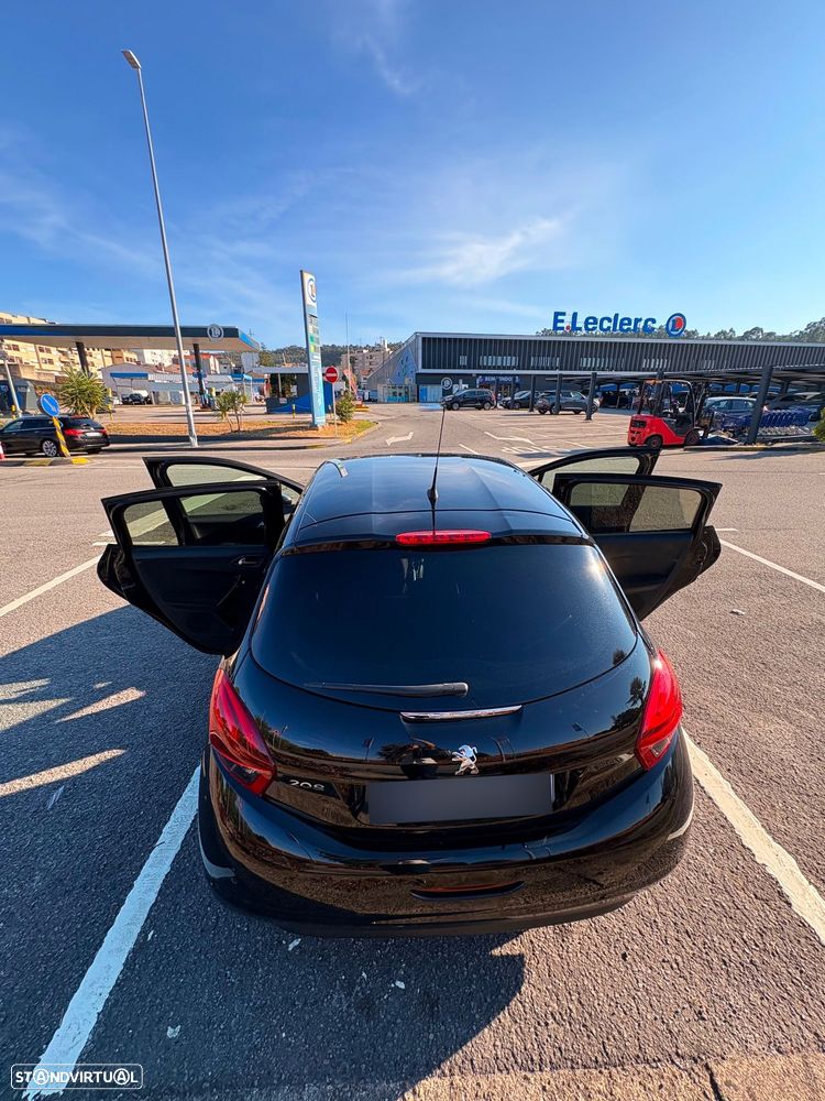 Peugeot 208 1.2 PureTech Style - 9