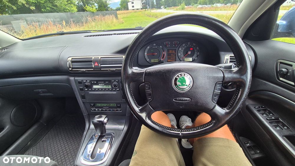 Skoda Superb 1.9 TDI Platinum - 9