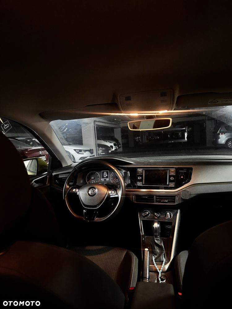 Volkswagen Polo - 5