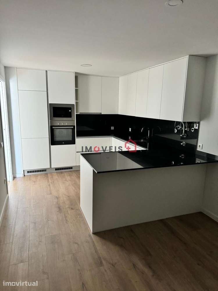 APARTAMENTO T2 - Grande imagem: 2/12