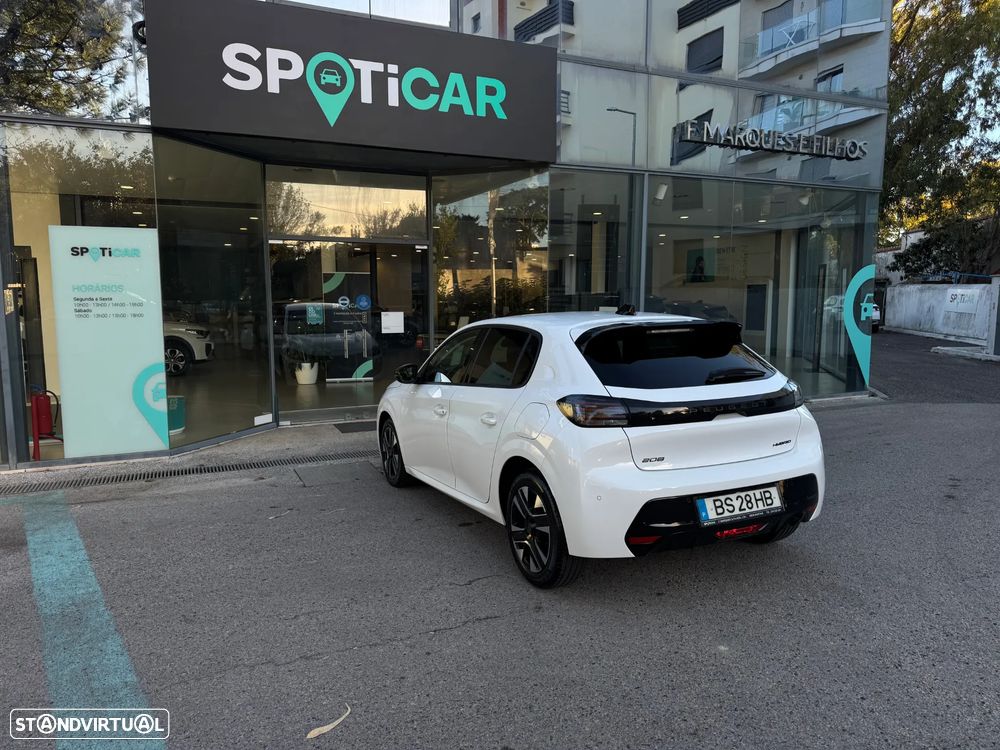 Peugeot 208 - 9