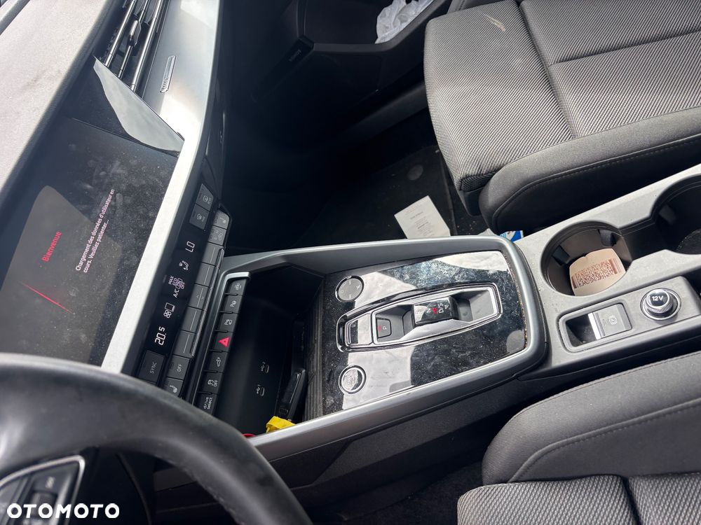 Audi A3 Sportback 40 TFSIe S tronic - 9
