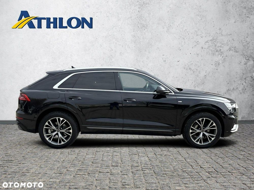 Audi Q8 - 6